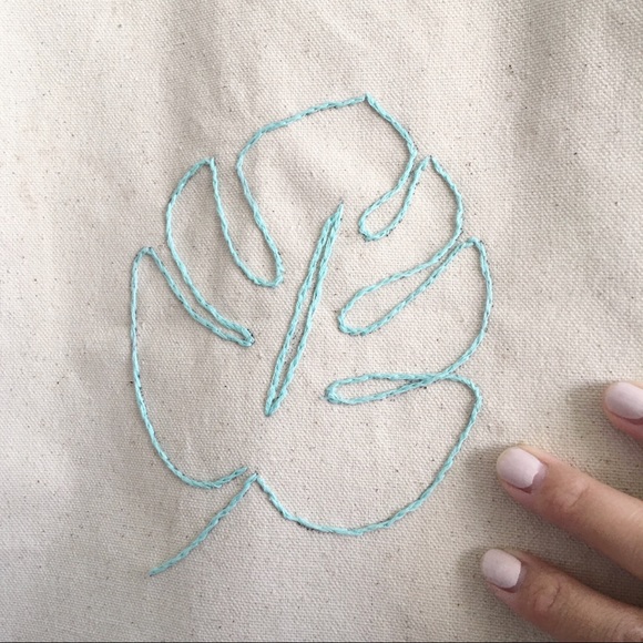 Canvas Tote Bag Monstera Leaf Embroidery - Picture 2 of 3